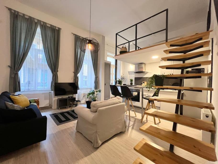 Apartament Location Up To 6 Guests *